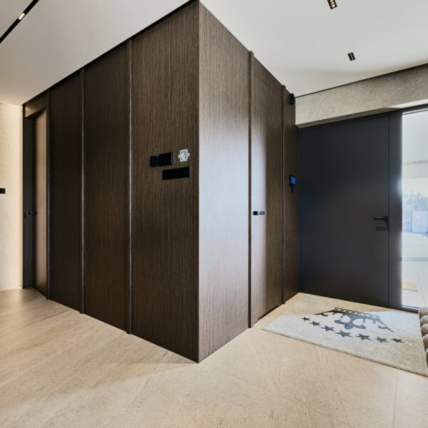 115A2417_HDR