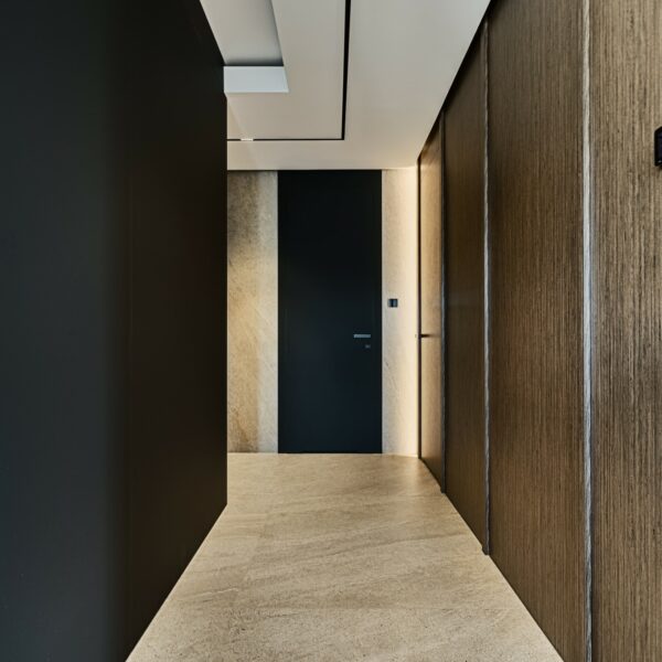 115A2437_HDR